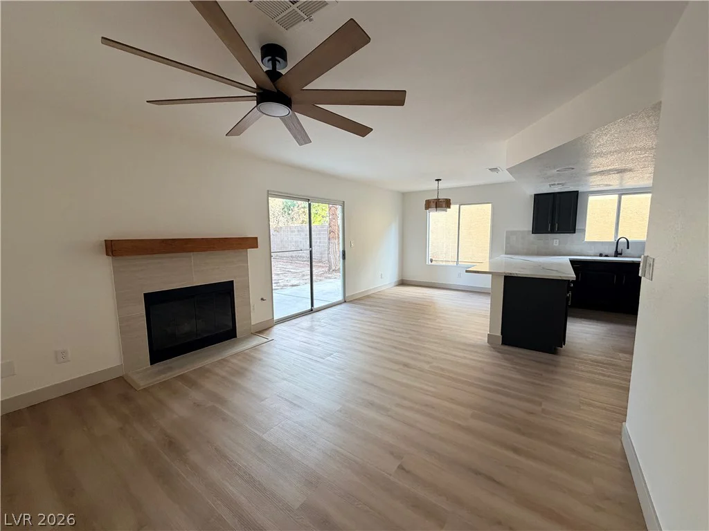 9413 Valencia Canyon, Las Vegas, NV 89117