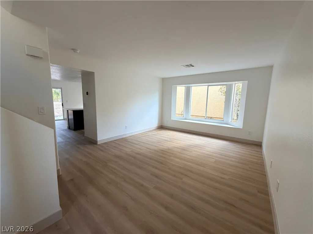 9413 Valencia Canyon, Las Vegas, NV 89117