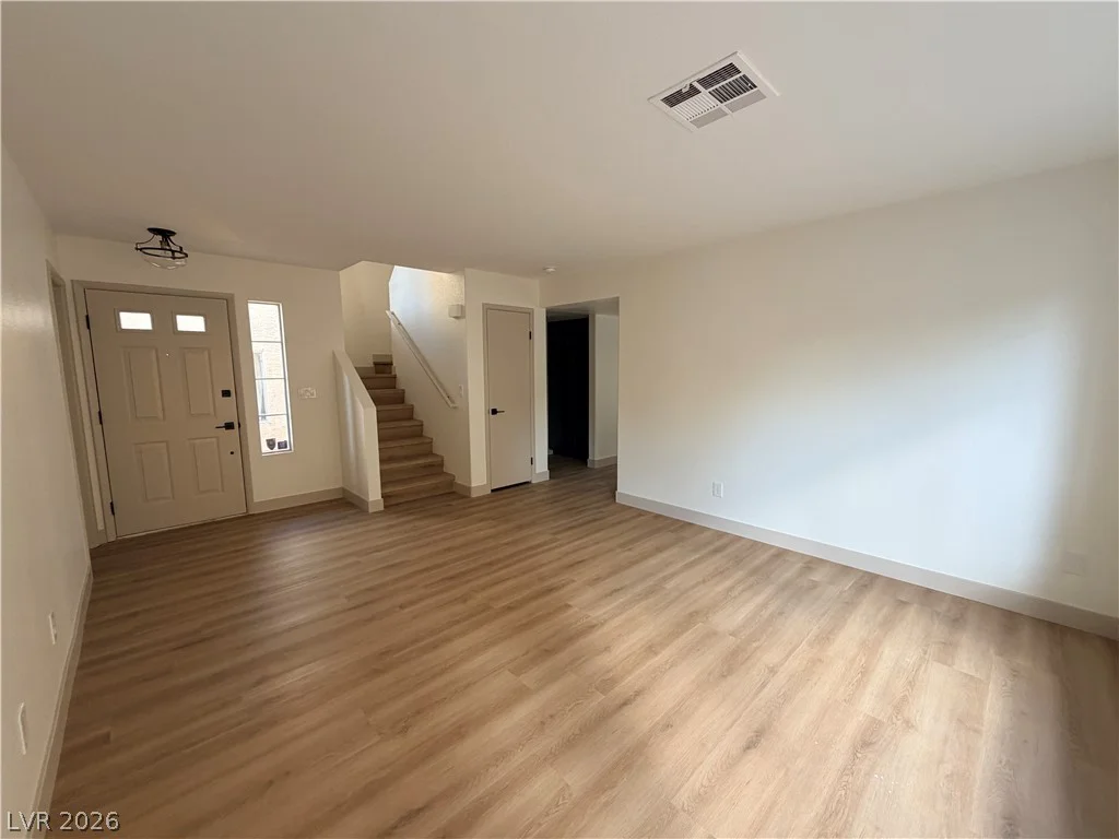 9413 Valencia Canyon, Las Vegas, NV 89117