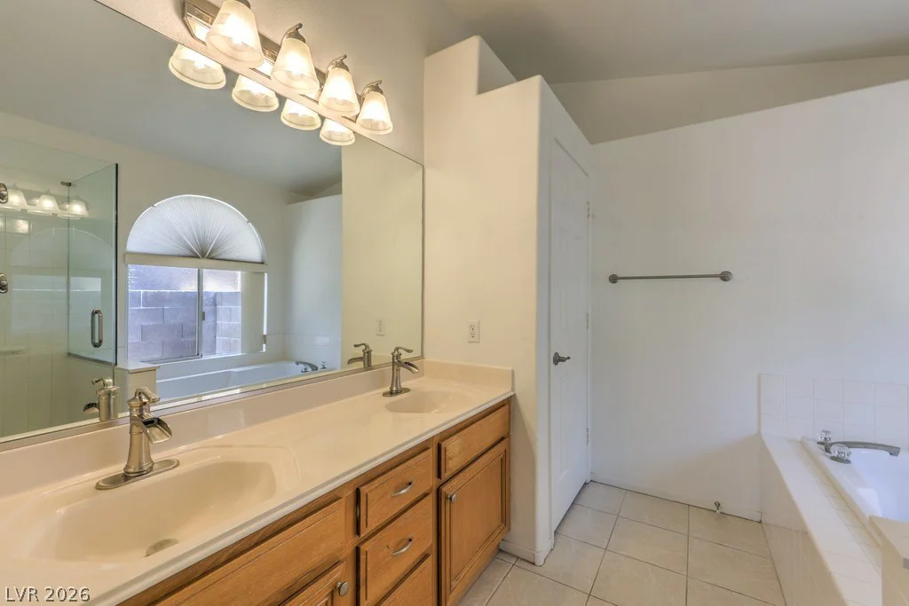 3186 CASTLE CANYON, Henderson, NV 89052
