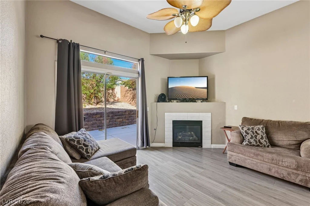10751 Bel Etage, Las Vegas, NV 89141