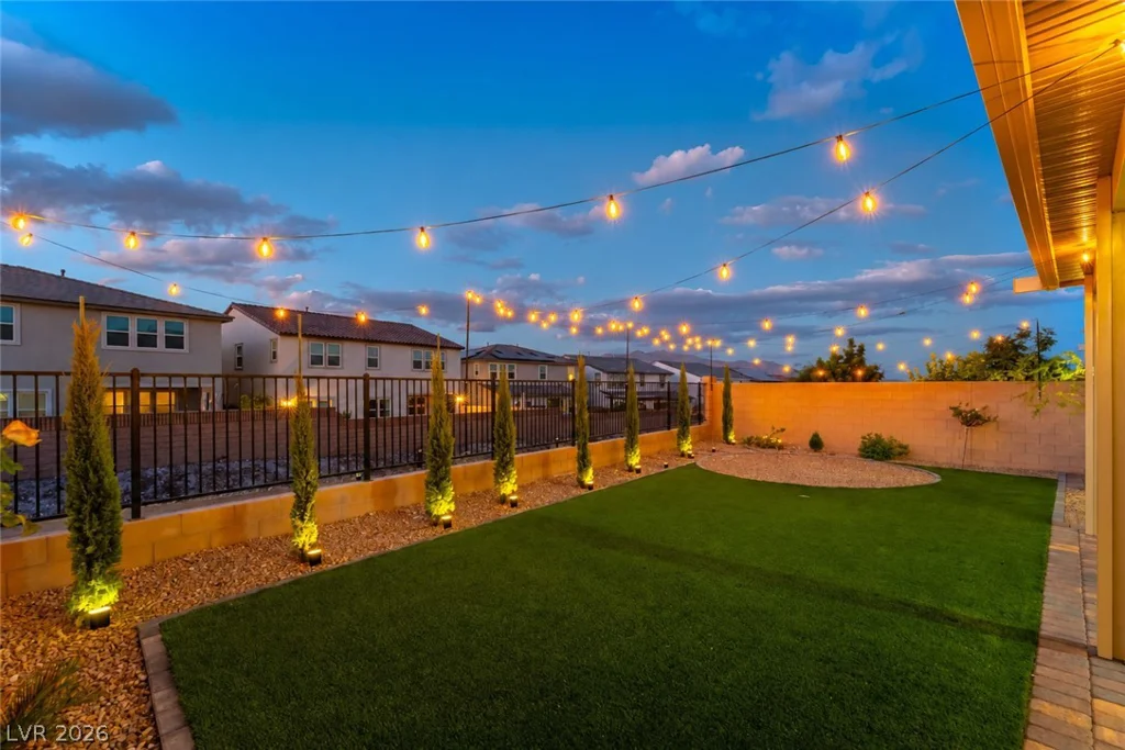 10364 Thurso, Las Vegas, NV 89166