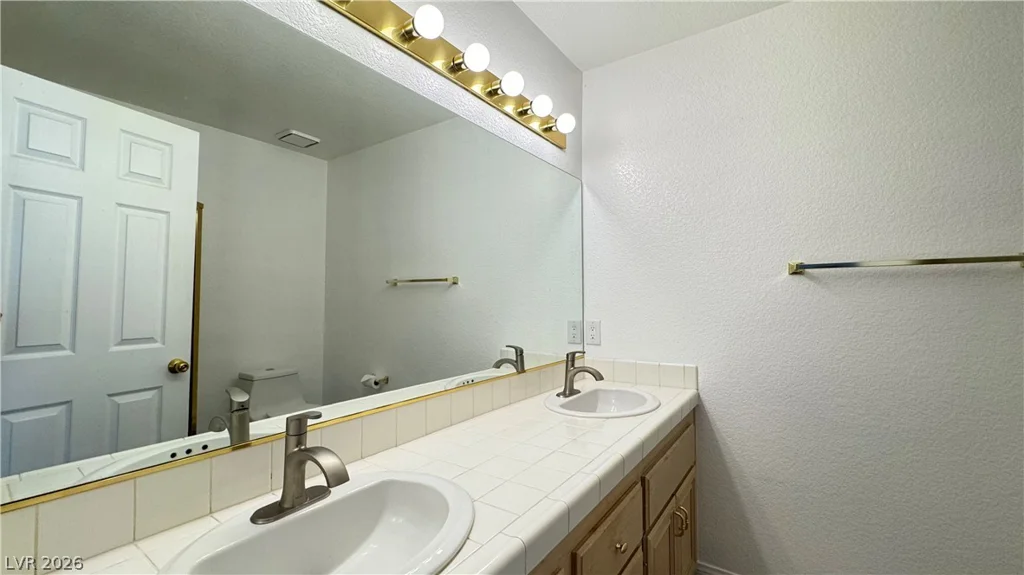 5425 Comchec, Las Vegas, NV 89108