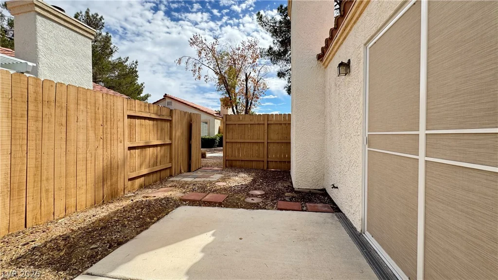 5425 Comchec, Las Vegas, NV 89108