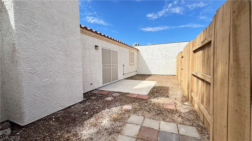 5425 Comchec, Las Vegas, NV 89108