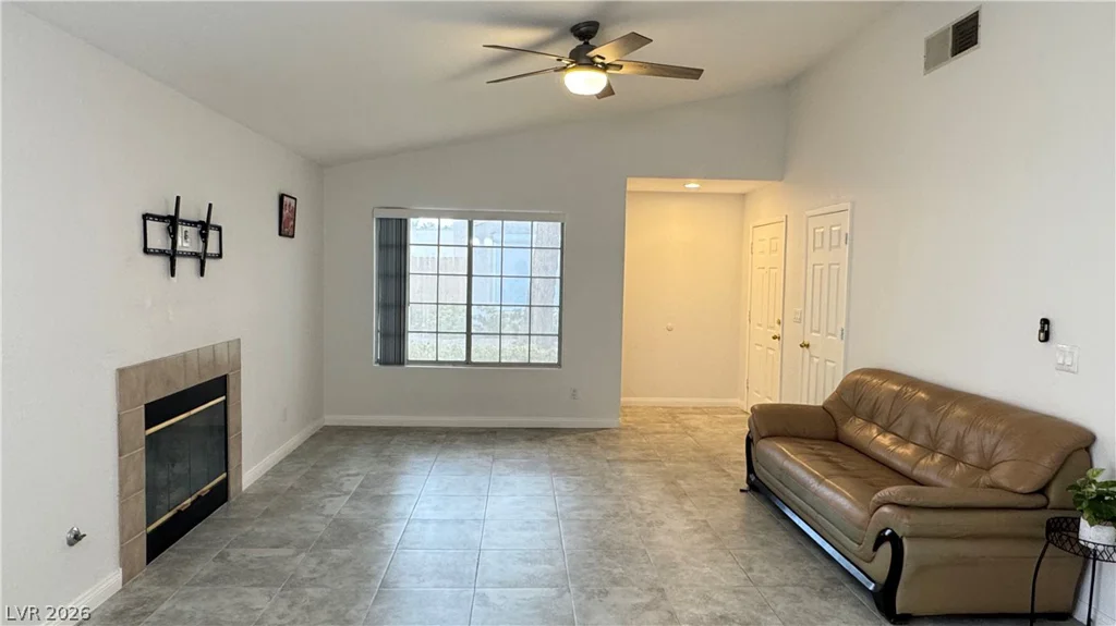 5425 Comchec, Las Vegas, NV 89108