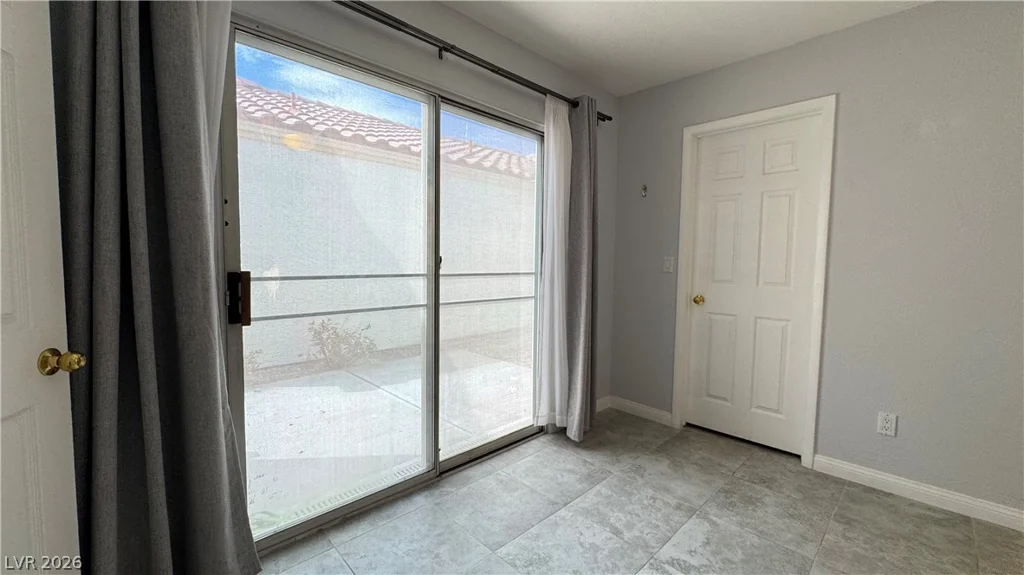 5425 Comchec, Las Vegas, NV 89108