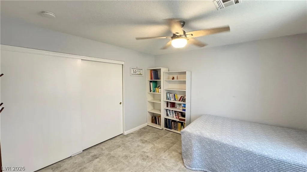 5425 Comchec, Las Vegas, NV 89108