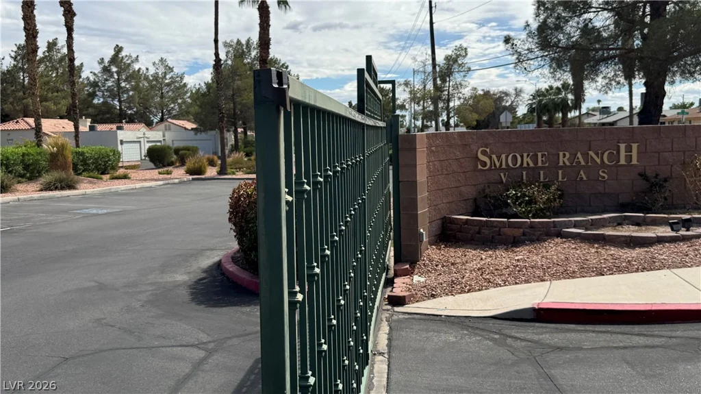 5425 Comchec, Las Vegas, NV 89108