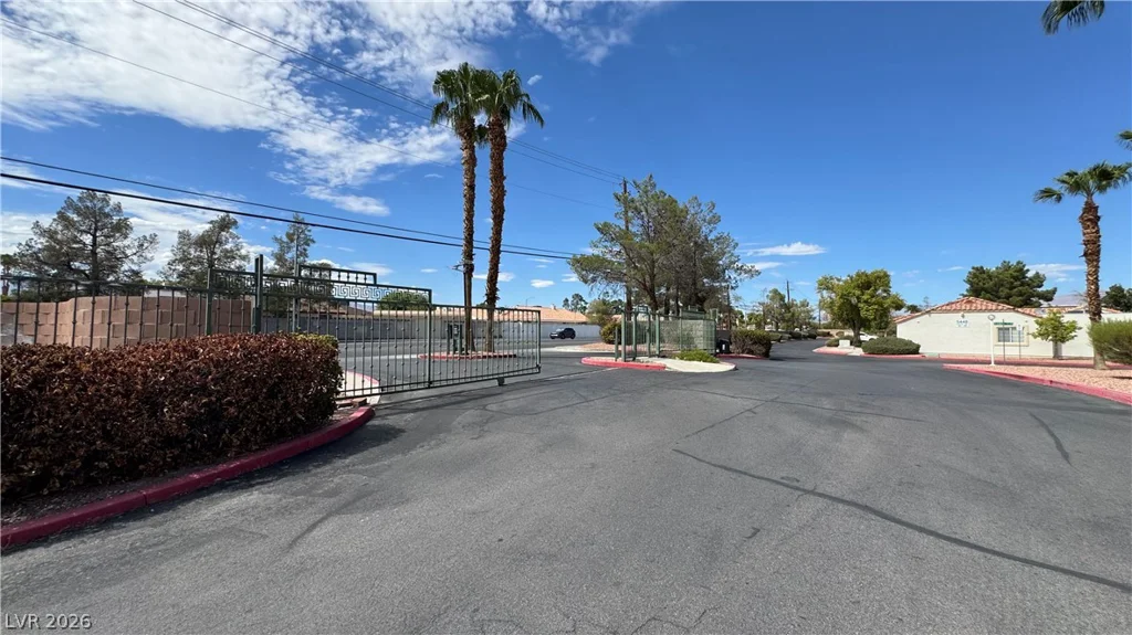 5425 Comchec, Las Vegas, NV 89108