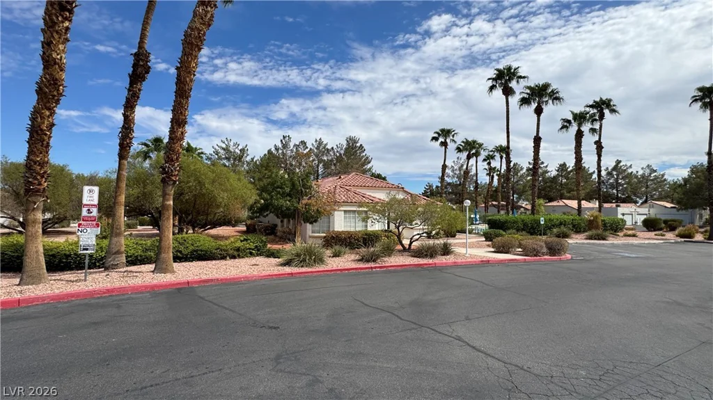 5425 Comchec, Las Vegas, NV 89108