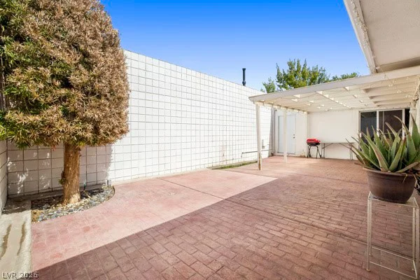 3773 Monument, Las Vegas, NV 89121