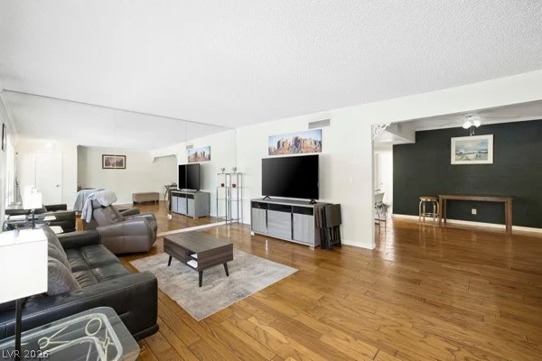 3773 Monument, Las Vegas, NV 89121