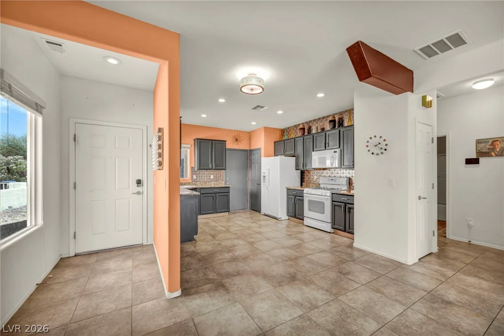 7617 Wingspread, North Las Vegas, NV 89084