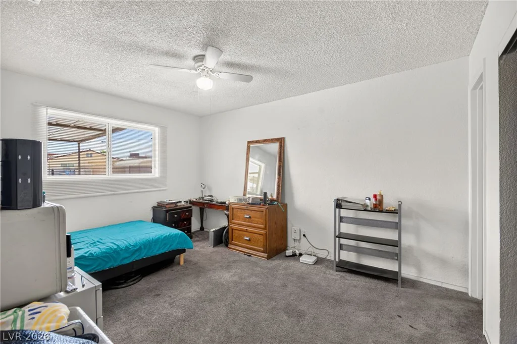 1237 Hassell, Las Vegas, NV 89106