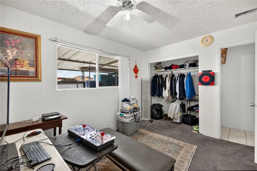 1237 Hassell, Las Vegas, NV 89106