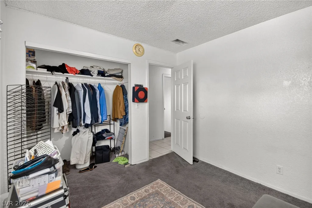 1237 Hassell, Las Vegas, NV 89106