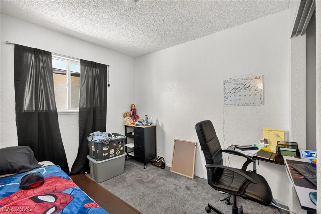 1237 Hassell, Las Vegas, NV 89106