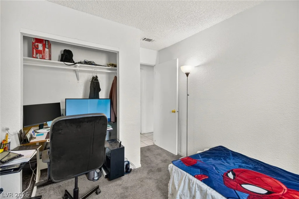 1237 Hassell, Las Vegas, NV 89106