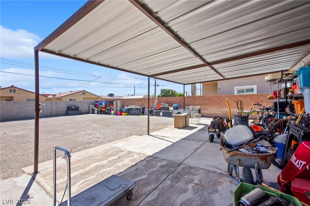 1237 Hassell, Las Vegas, NV 89106