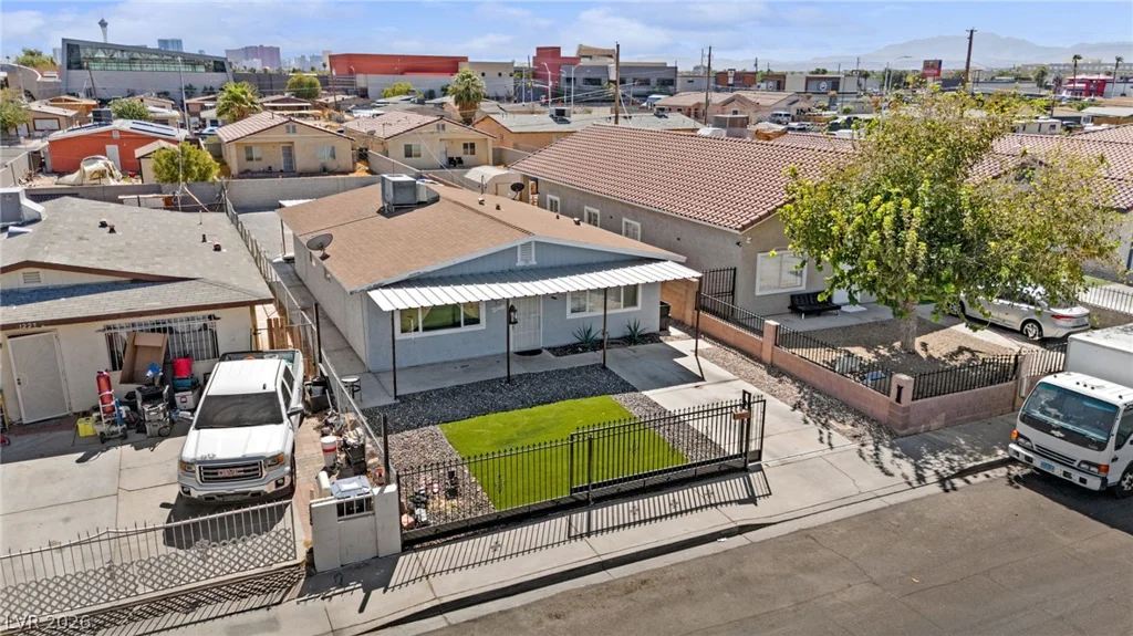 1237 Hassell, Las Vegas, NV 89106
