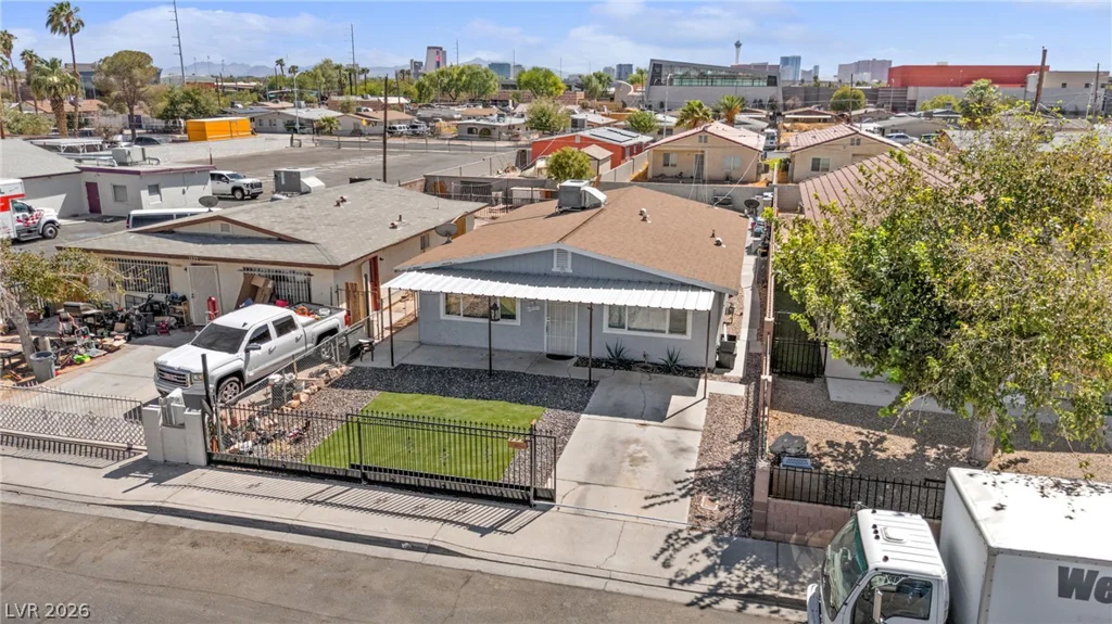 1237 Hassell, Las Vegas, NV 89106