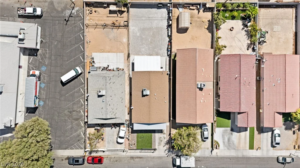 1237 Hassell, Las Vegas, NV 89106