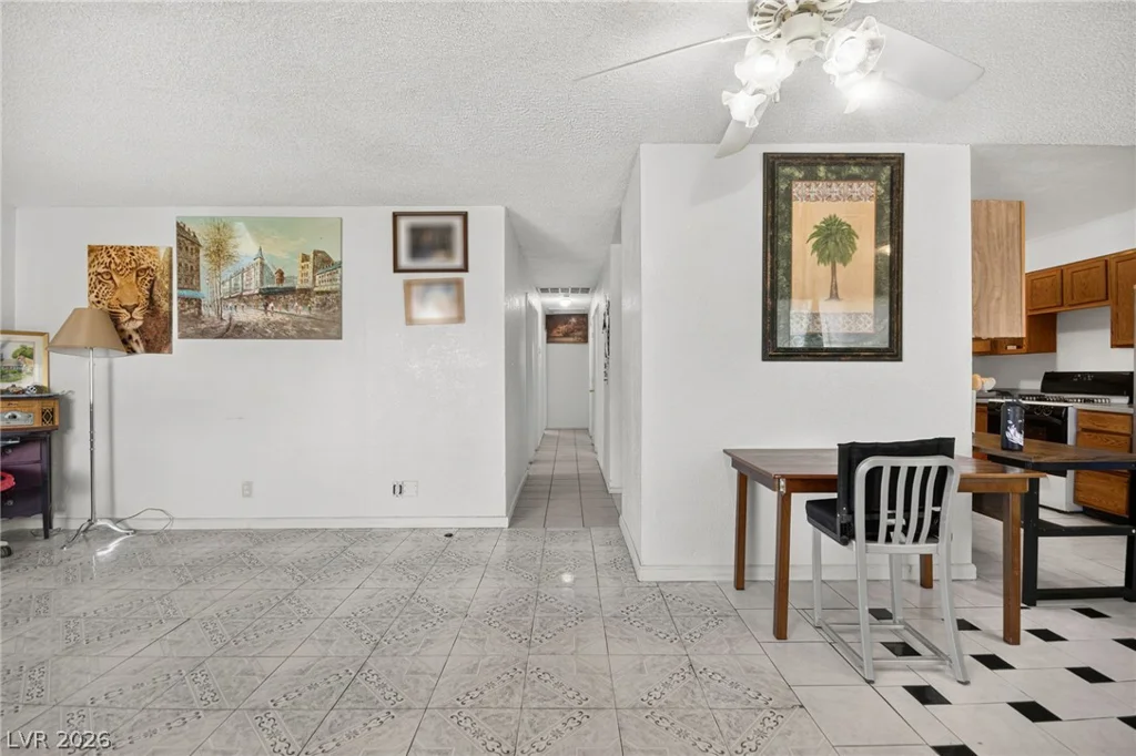1237 Hassell, Las Vegas, NV 89106