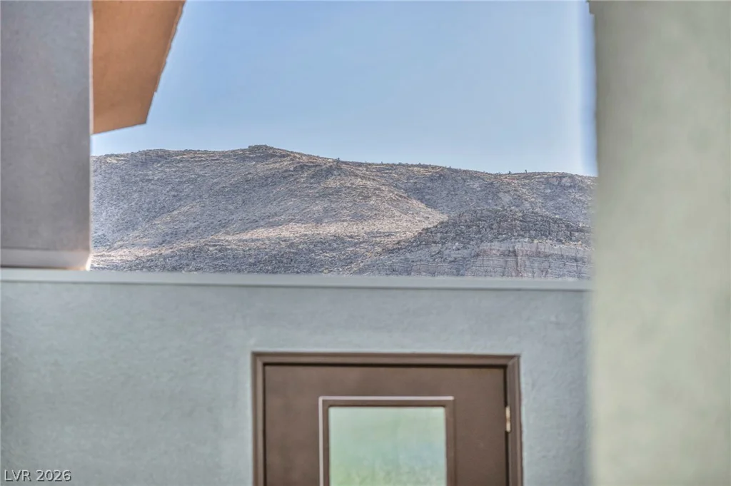 6184 Willow Rock, Las Vegas, NV 89135
