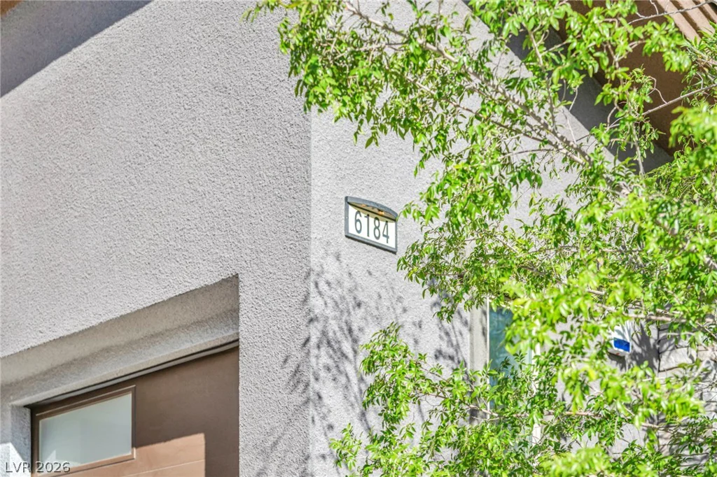 6184 Willow Rock, Las Vegas, NV 89135
