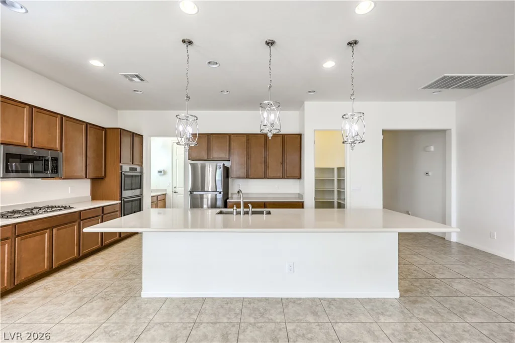 8198 Allie Hope, Las Vegas, NV 89139