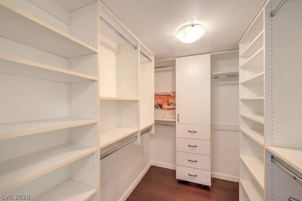 205 Harmon, Las Vegas, NV 89169