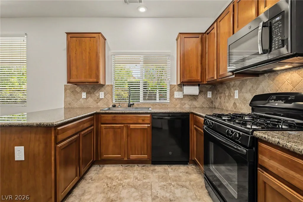 10643 Bandera Mountain, Las Vegas, NV 89166