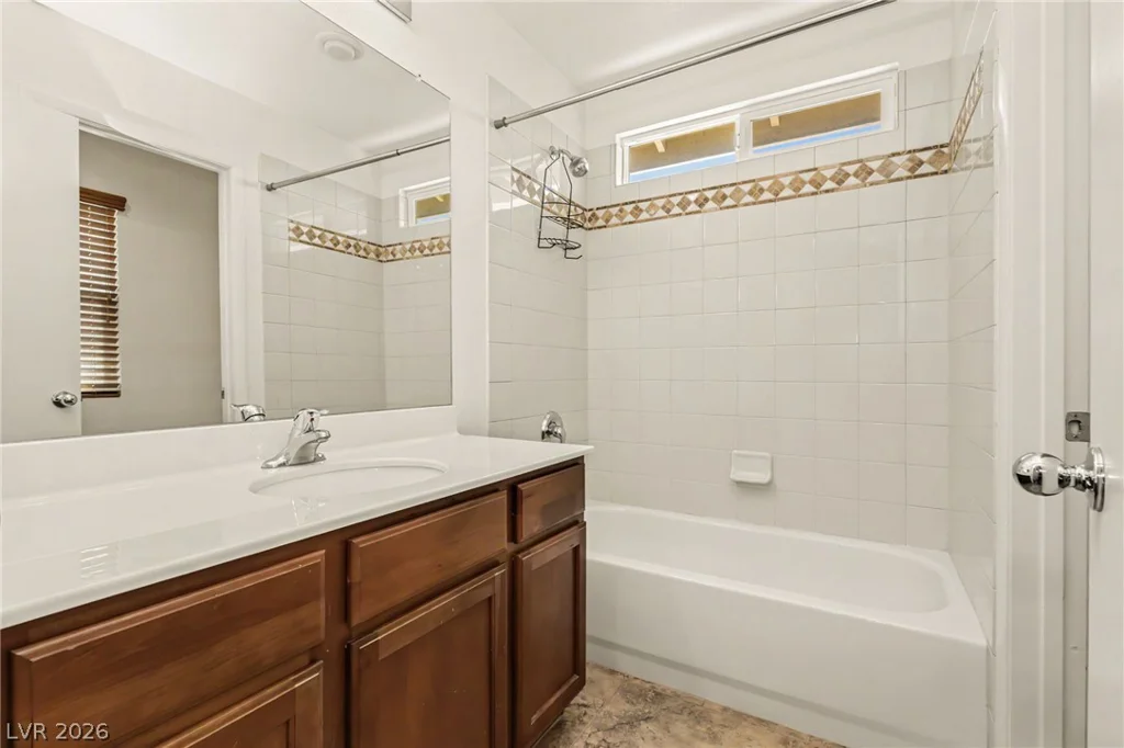 10643 Bandera Mountain, Las Vegas, NV 89166
