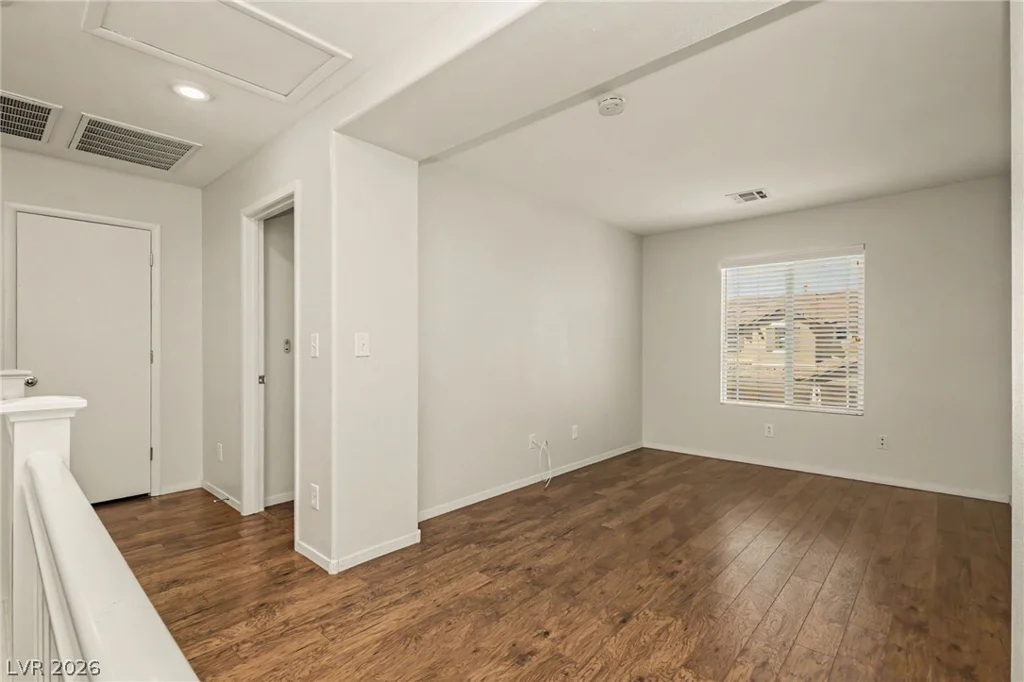10643 Bandera Mountain, Las Vegas, NV 89166