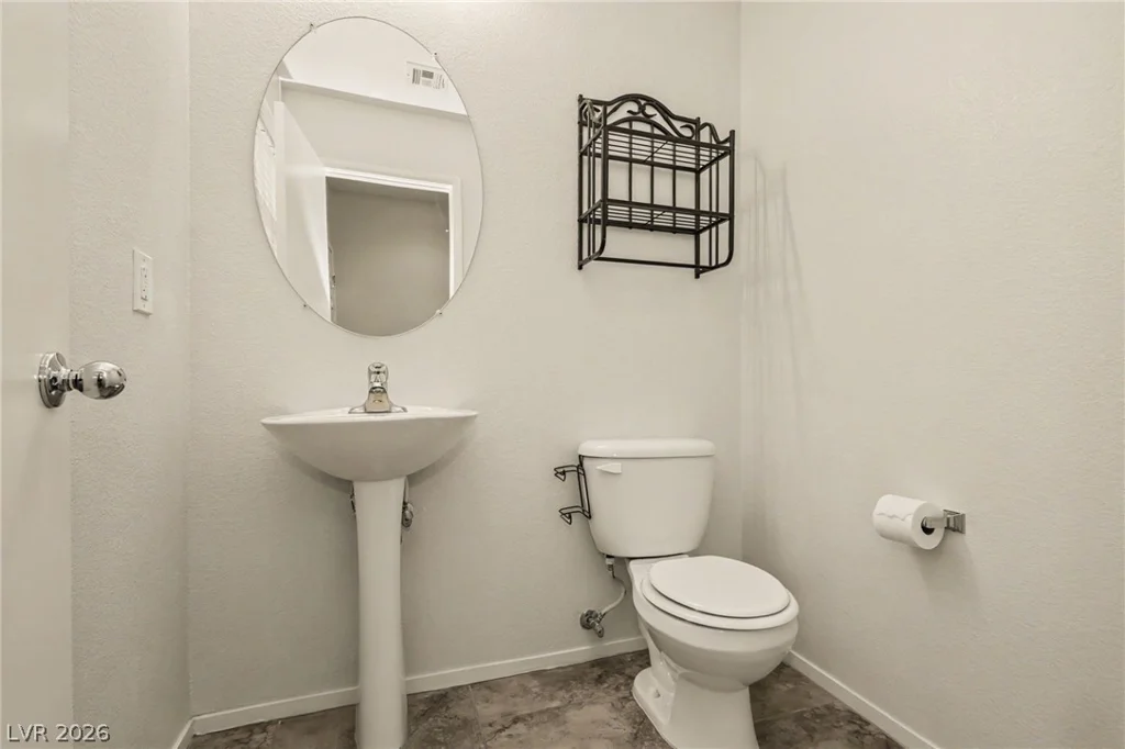 10643 Bandera Mountain, Las Vegas, NV 89166