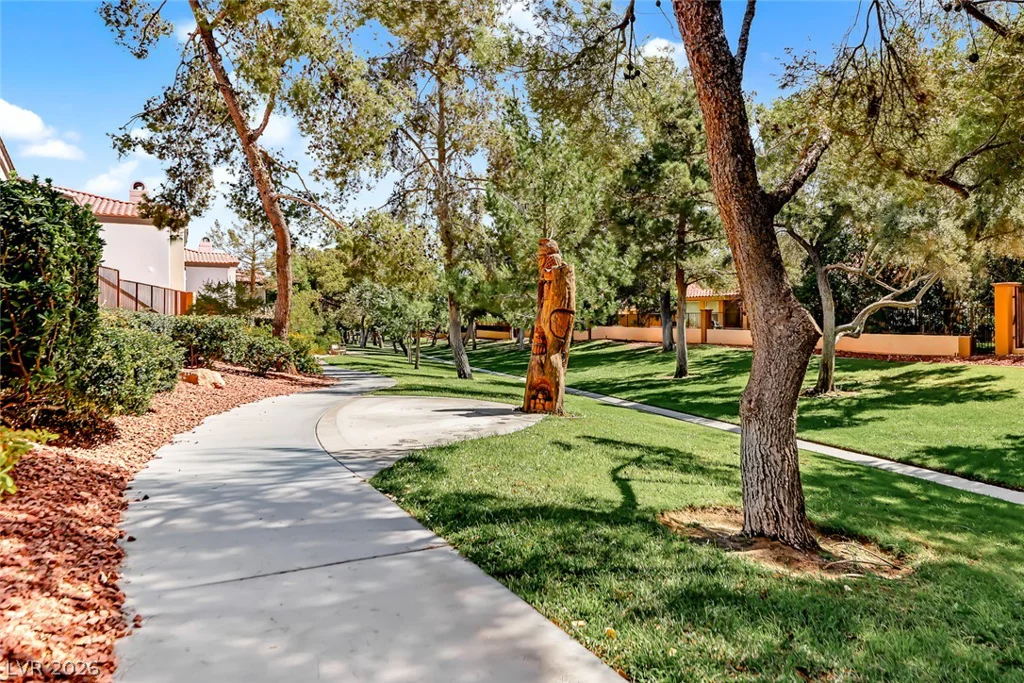 1608 Taylor Woodrow, Las Vegas, NV 89117