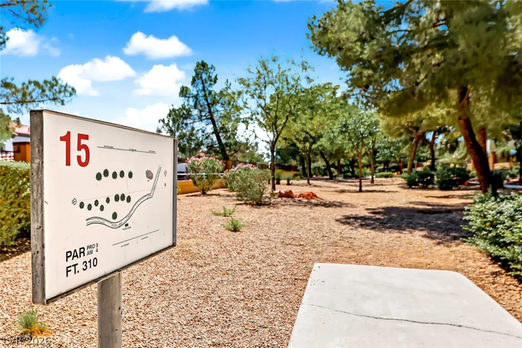 1608 Taylor Woodrow, Las Vegas, NV 89117