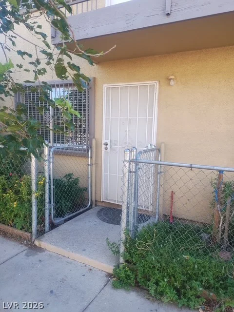 4930 Stanley, Las Vegas, NV 89115