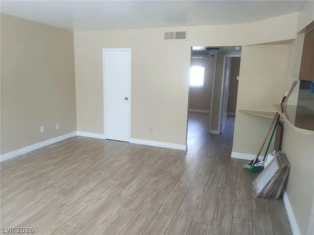 4930 Stanley, Las Vegas, NV 89115
