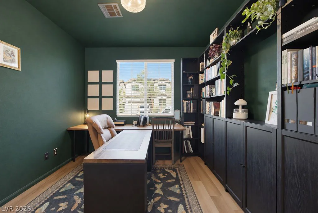 10391 Sadie Blake, Las Vegas, NV 89166