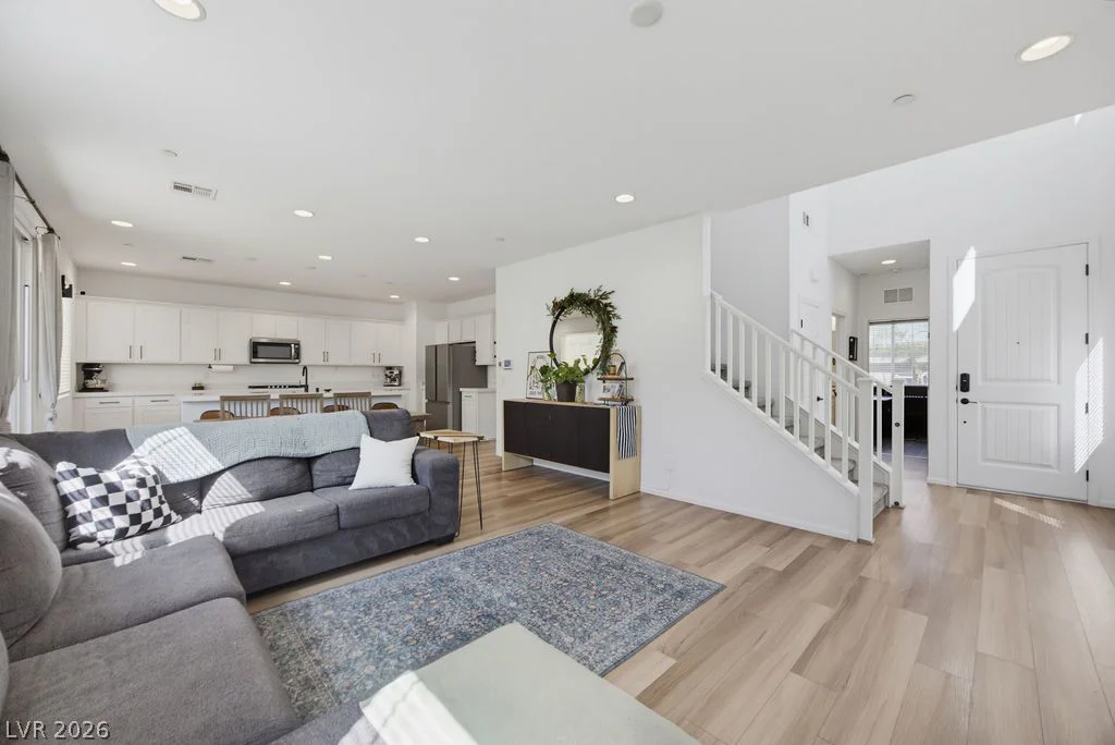 10391 Sadie Blake, Las Vegas, NV 89166