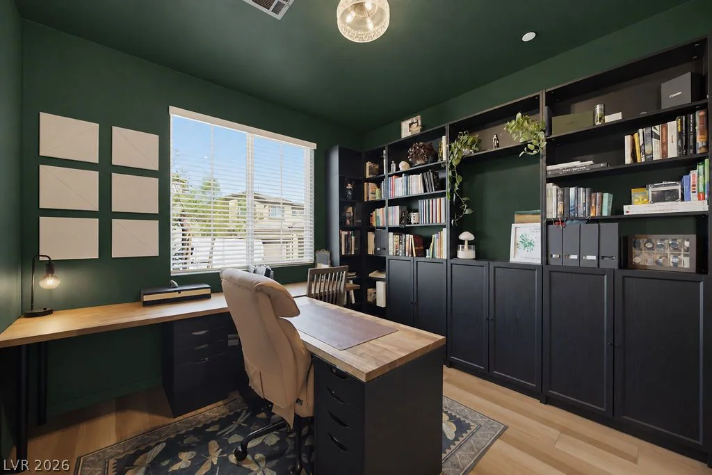10391 Sadie Blake, Las Vegas, NV 89166