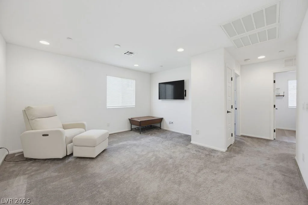 10391 Sadie Blake, Las Vegas, NV 89166