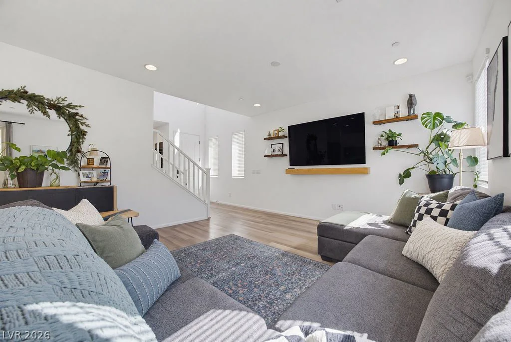10391 Sadie Blake, Las Vegas, NV 89166