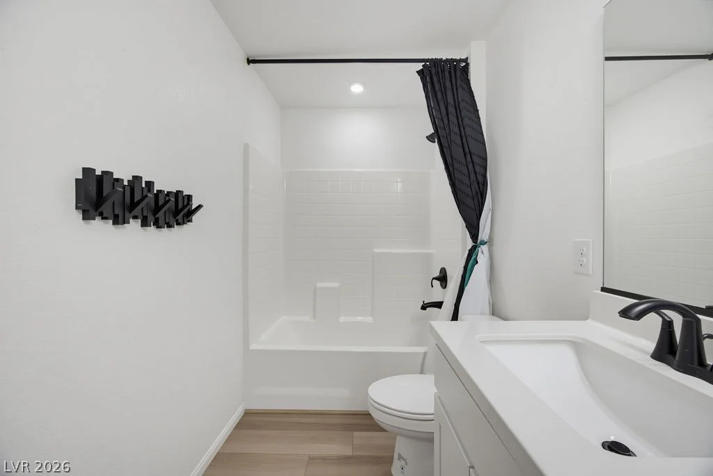 10391 Sadie Blake, Las Vegas, NV 89166