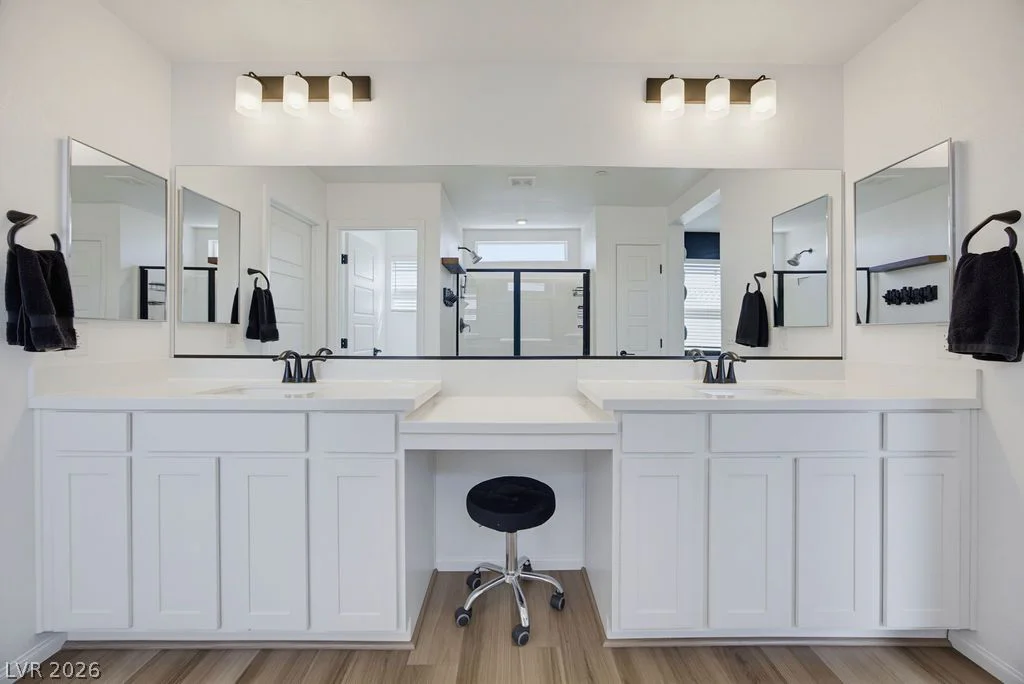 10391 Sadie Blake, Las Vegas, NV 89166