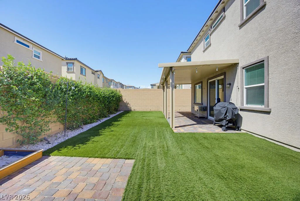 10391 Sadie Blake, Las Vegas, NV 89166