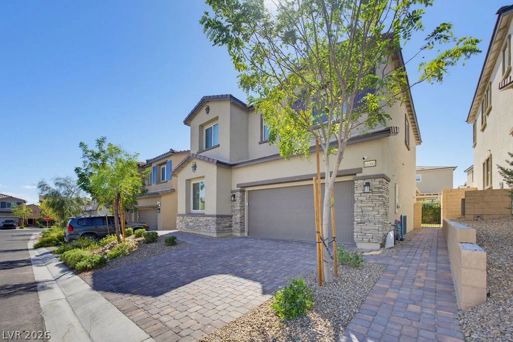10391 Sadie Blake, Las Vegas, NV 89166