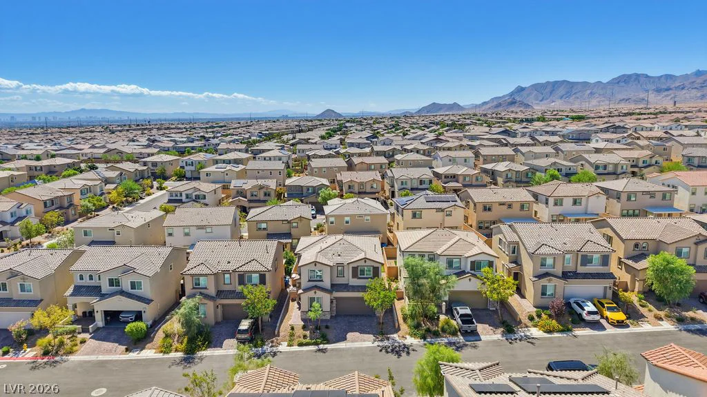 10391 Sadie Blake, Las Vegas, NV 89166